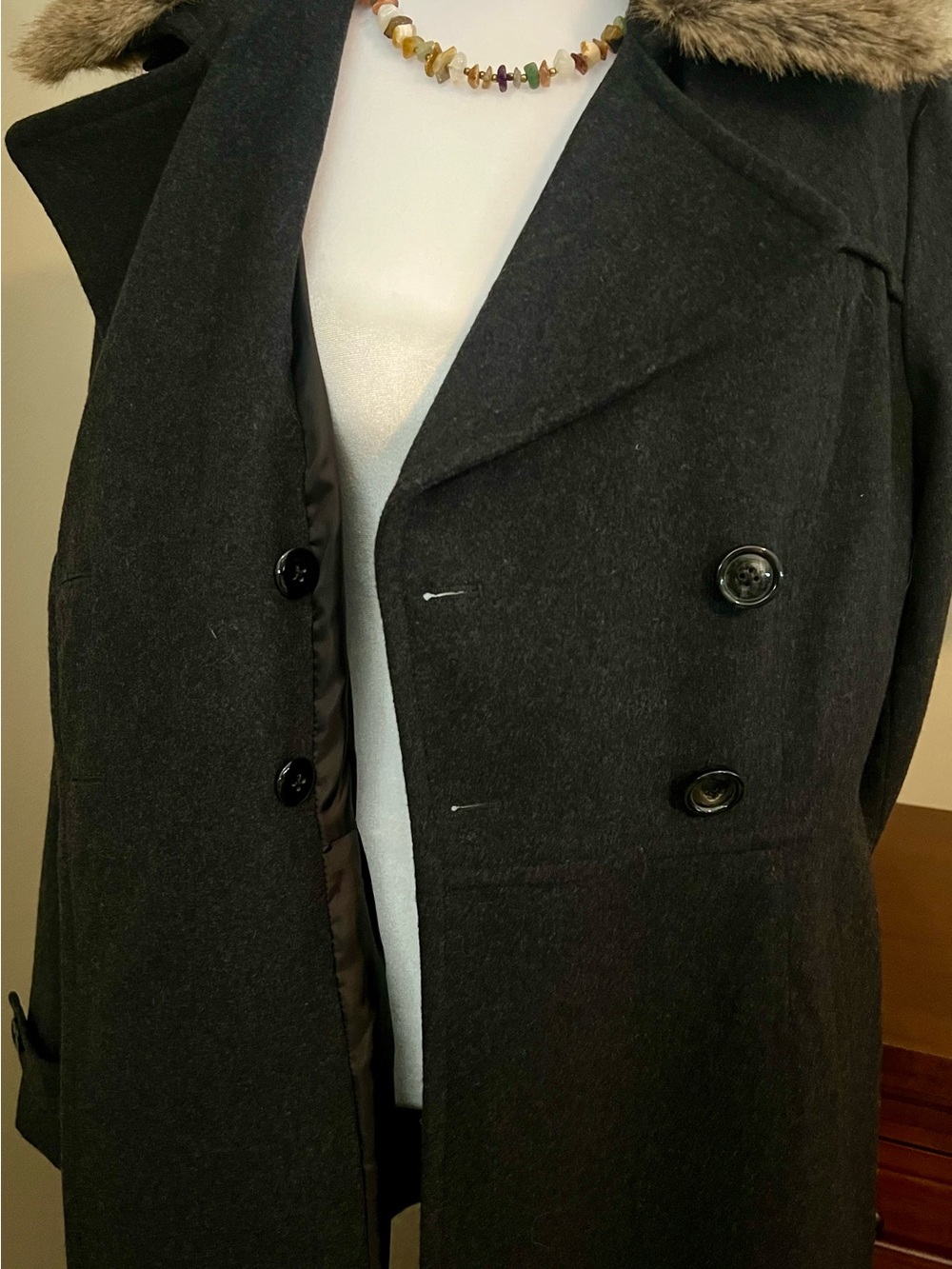 Banana Republic Faux Fur Black Double-Breasted Mid Length Coat S/462871 - Picture 9 of 14